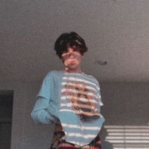 Meet your Posher, Ethan